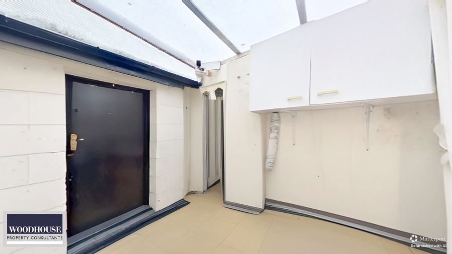 Images for Lodge Crescent, Waltham Cross, Hertfordshire EAID:3131305421 BID:11055924