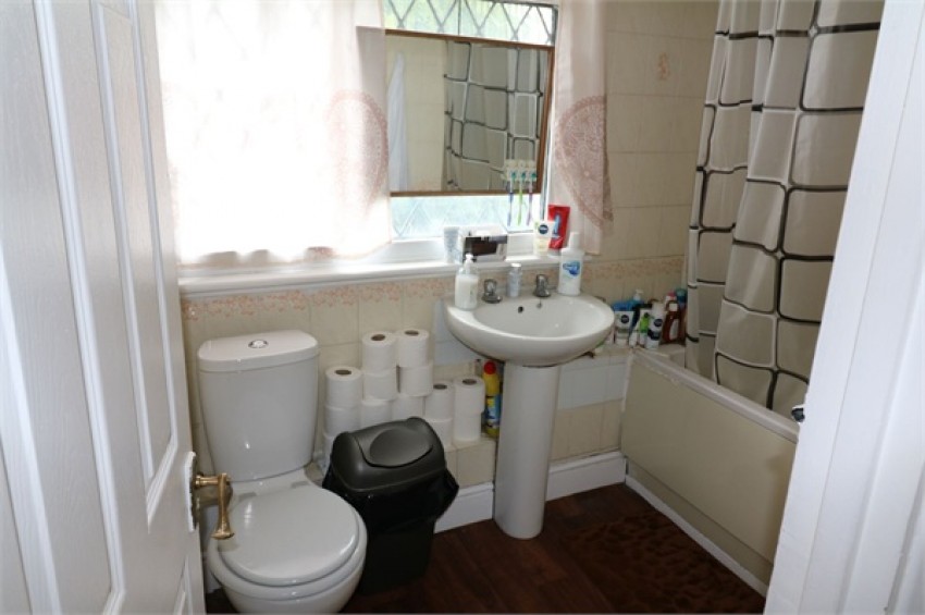 Images for Perrysfield Road, Cheshunt, Hertfordshire EAID:3131305421 BID:11055924