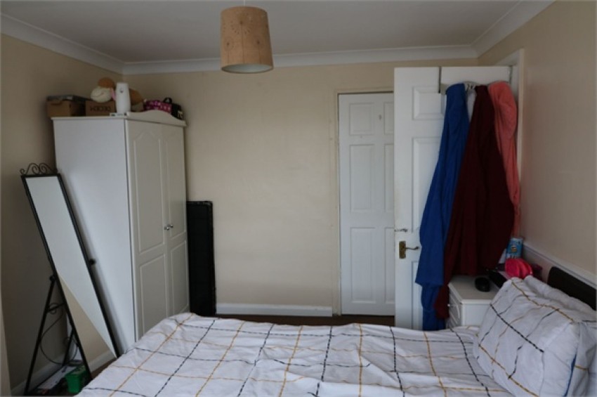 Images for Cheshunt, Waltham Cross, Hertfordshire EAID:3131305421 BID:11055924