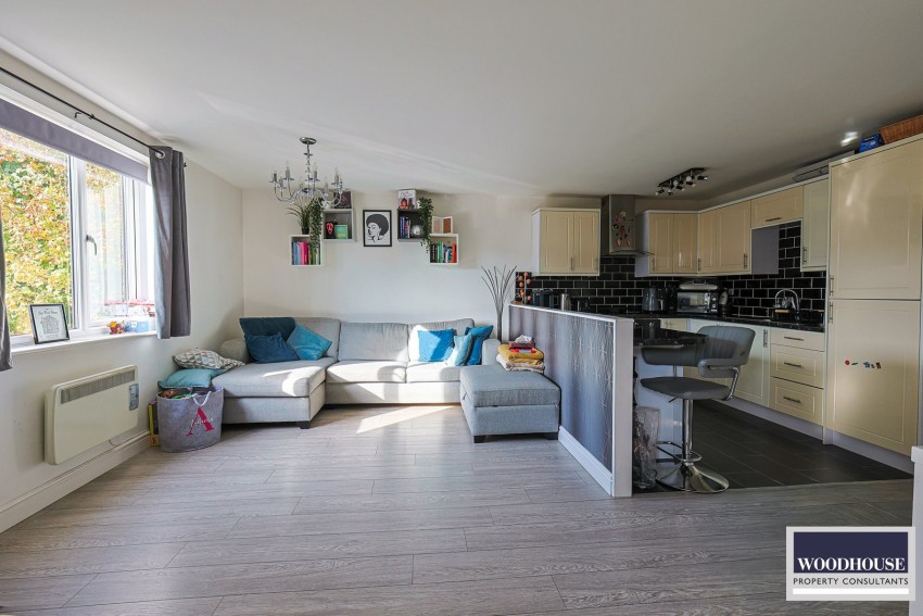 Images for Turners Hill, Cheshunt, Hertfordshire EAID:3131305421 BID:11055924