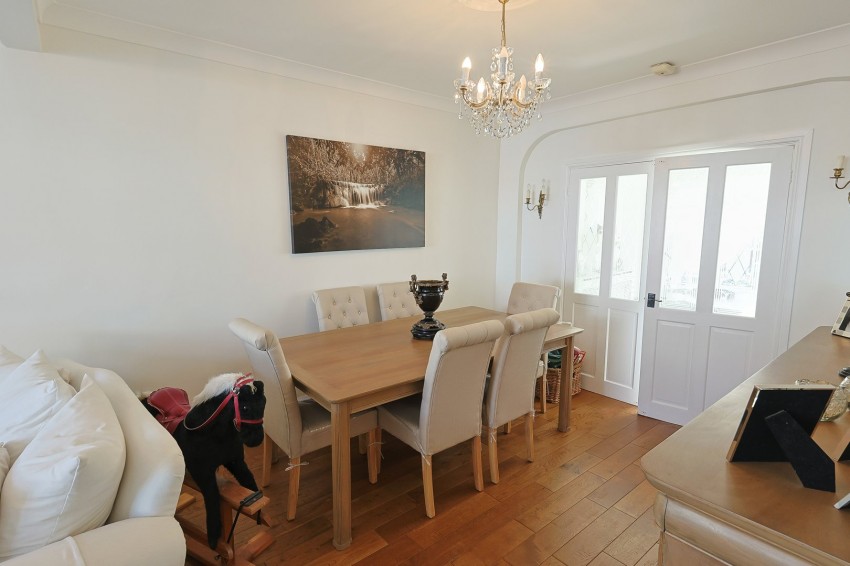 Images for Southfield Road, Waltham Cross, Hertfordshire EAID:3131305421 BID:11055924