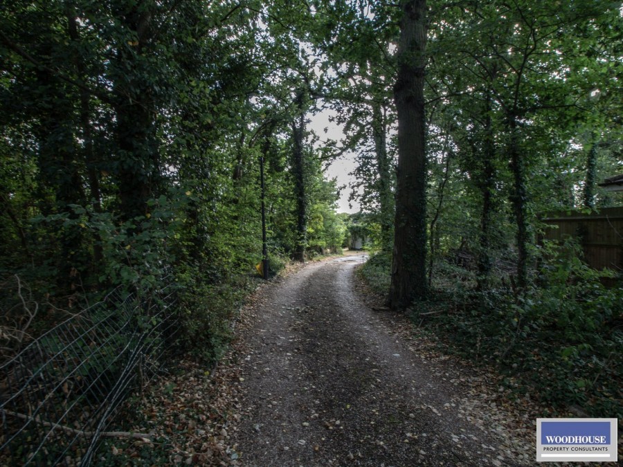 Images for Halstead Hill, Goffs Oak, Hertfordshire EAID:3131305421 BID:11055924