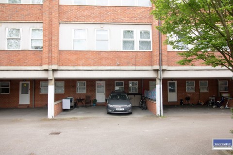 Trinity Lane, Waltham Cross, Hertfordshire