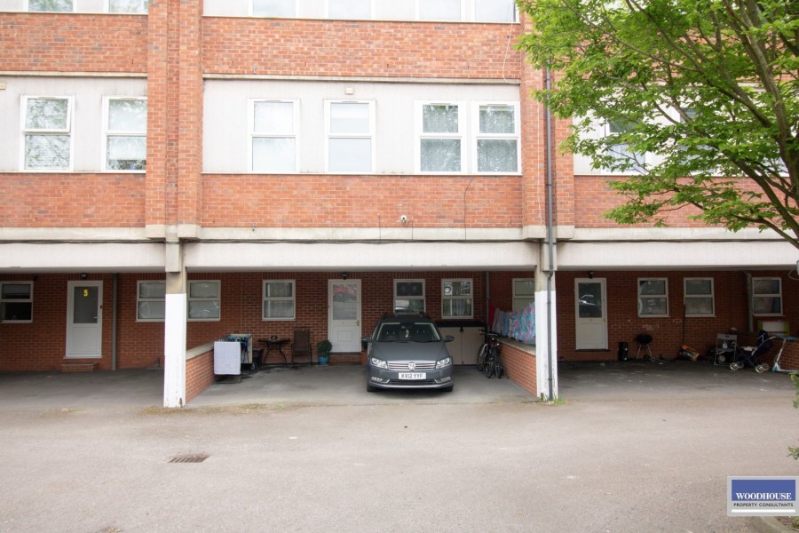 Images for Trinity Lane, Waltham Cross, Hertfordshire EAID:3131305421 BID:11055924