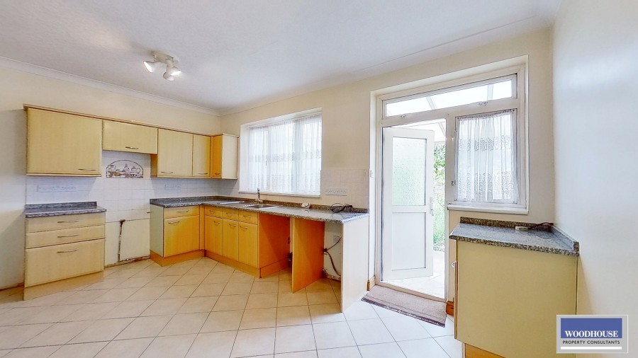 Images for Southfield Road, Waltham Cross, Hertfordshire EAID:3131305421 BID:11055924