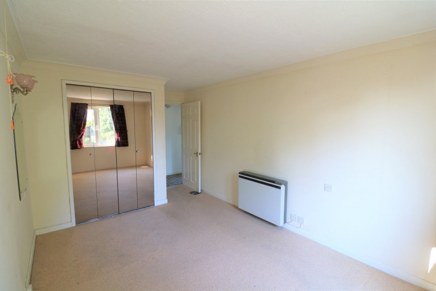 Images for Turners Hill, Waltham Cross, Hertfordshire EAID:3131305421 BID:11055924