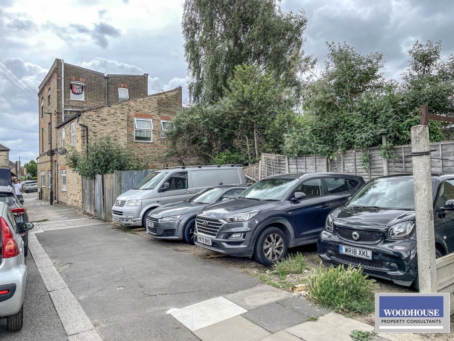 Images for Lancaster Road, Enfield, Greater London EAID:3131305421 BID:11055924