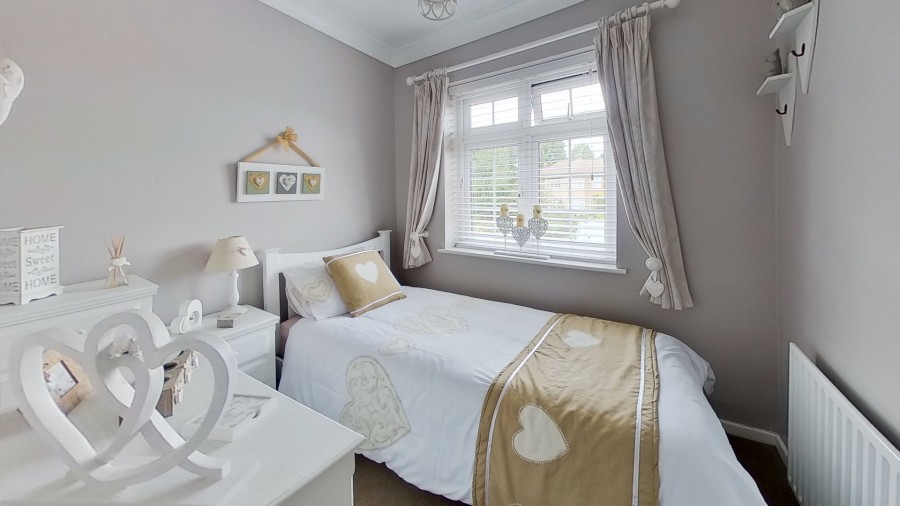 Images for Roundmoor Drive, Cheshunt, Hertfordshire EAID:3131305421 BID:11055924