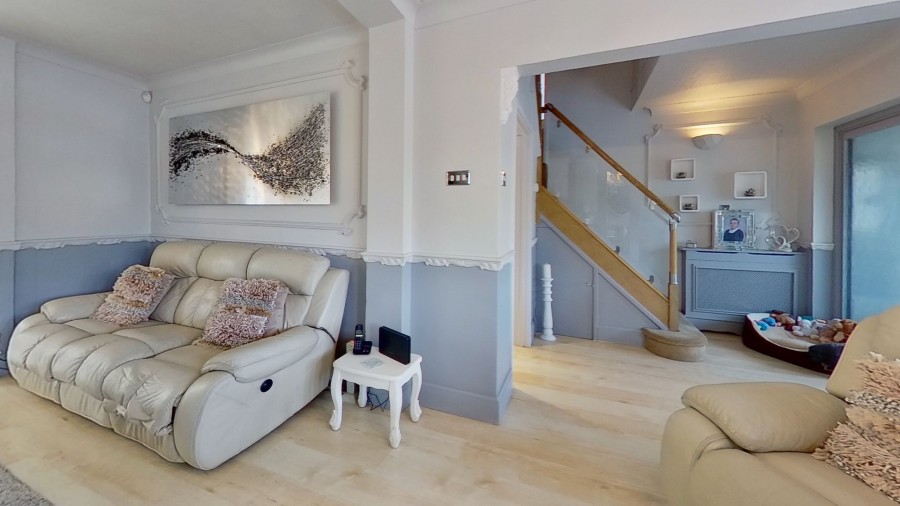 Images for Roundmoor Drive, Cheshunt, Hertfordshire EAID:3131305421 BID:11055924
