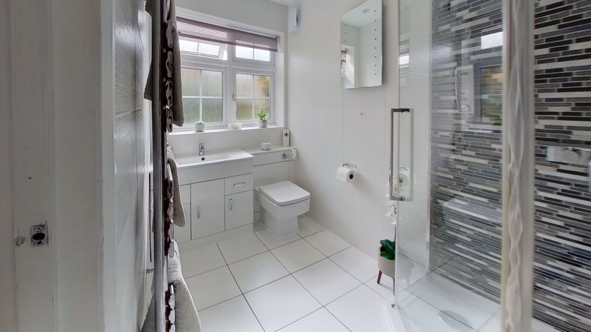 Images for Roundmoor Drive, Cheshunt, Hertfordshire EAID:3131305421 BID:11055924