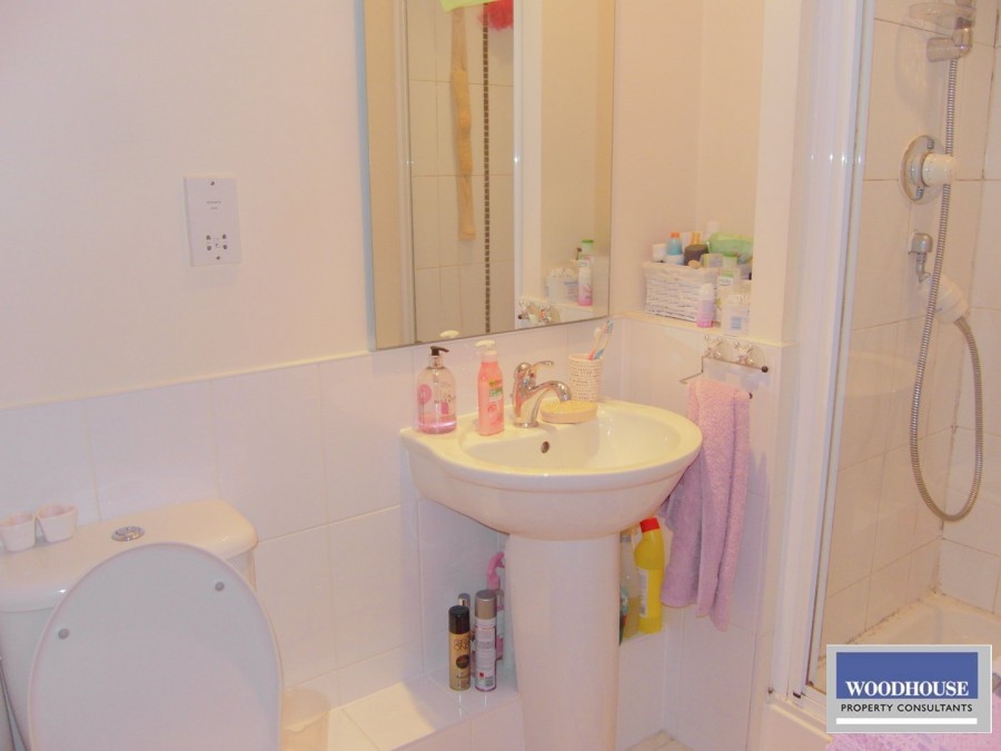 Images for Winnipeg Way, Broxbourne, Hertfordshire EAID:3131305421 BID:11055924