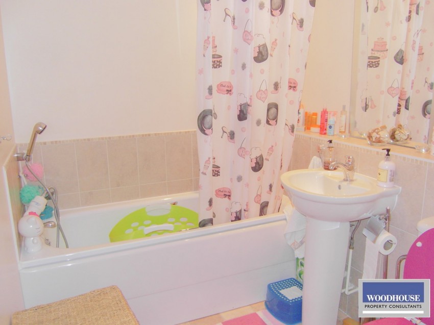 Images for Winnipeg Way, Broxbourne, Hertfordshire EAID:3131305421 BID:11055924