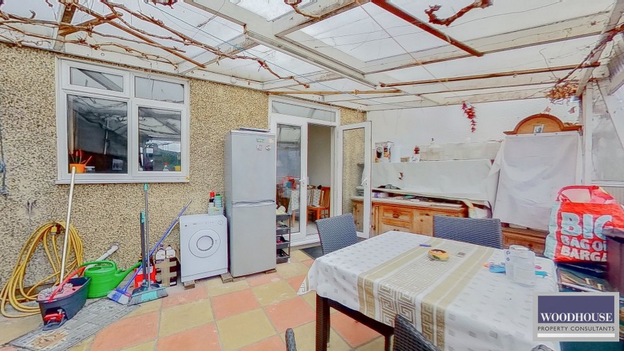 Images for Seaforth Drive, Waltham Cross, Hertfordshire EAID:3131305421 BID:11055924