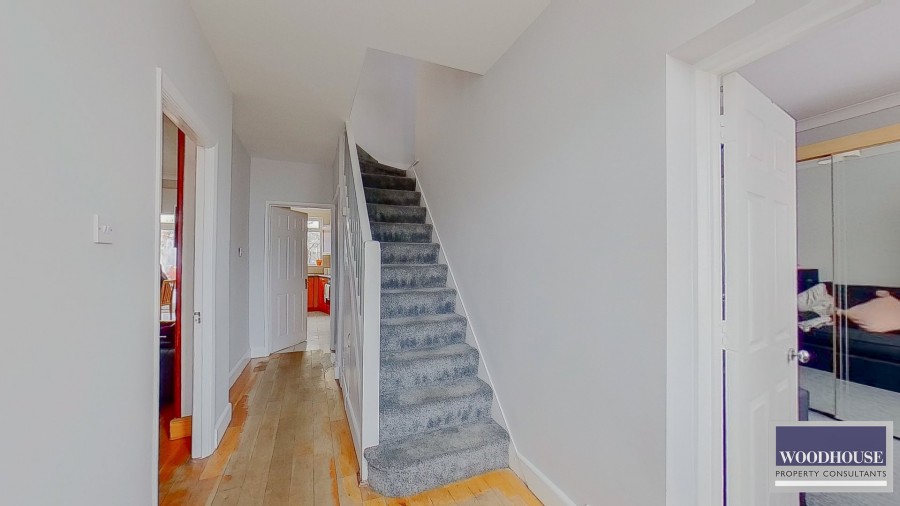 Images for Seaforth Drive, Waltham Cross, Hertfordshire EAID:3131305421 BID:11055924