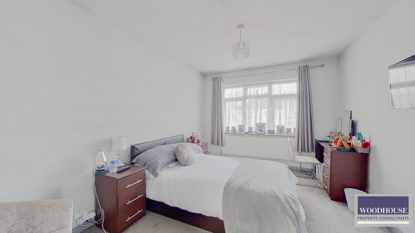 Images for Seaforth Drive, Waltham Cross, Hertfordshire EAID:3131305421 BID:11055924