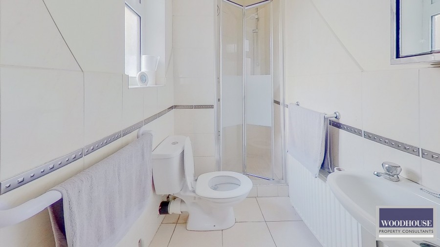 Images for Seaforth Drive, Waltham Cross, Hertfordshire EAID:3131305421 BID:11055924