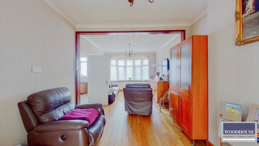 Images for Seaforth Drive, Waltham Cross, Hertfordshire EAID:3131305421 BID:11055924