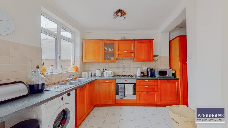 Images for Seaforth Drive, Waltham Cross, Hertfordshire EAID:3131305421 BID:11055924