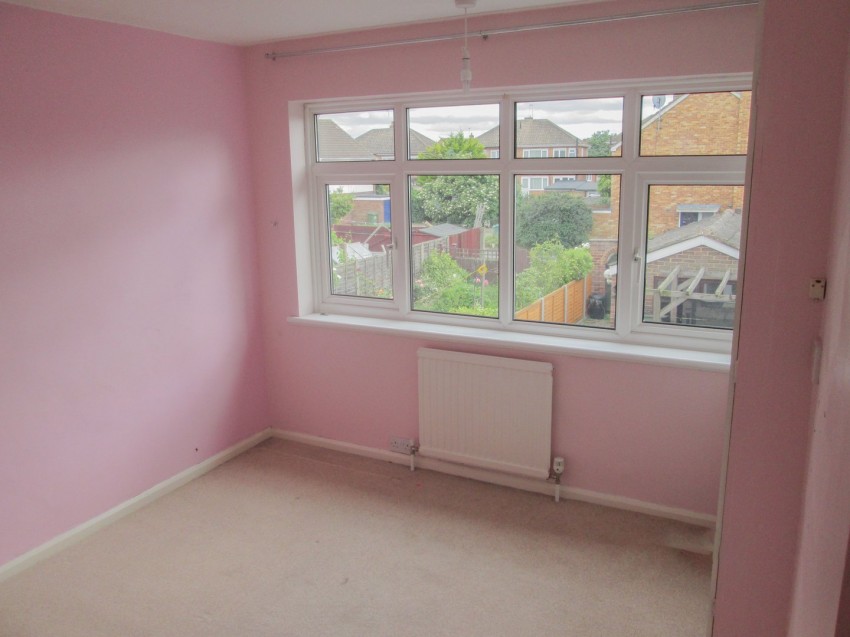 Images for Cheshunt, Waltham Cross, Hertfordshire EAID:3131305421 BID:11055924