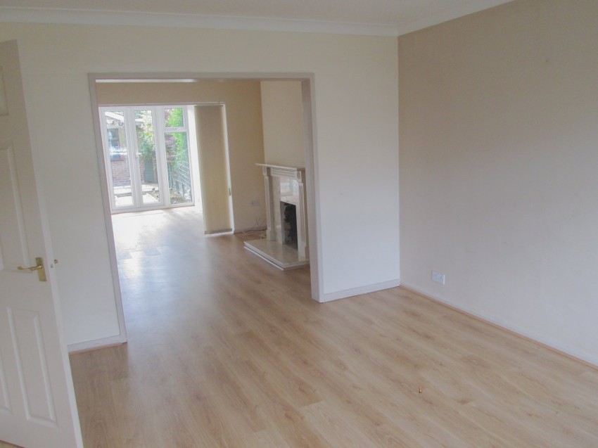 Images for Cheshunt, Waltham Cross, Hertfordshire EAID:3131305421 BID:11055924