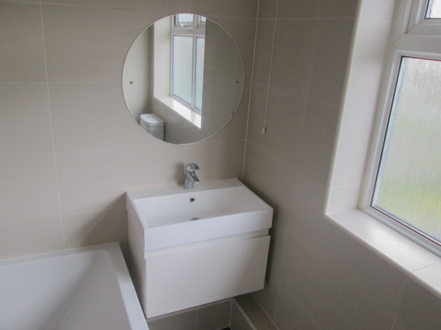 Images for Cheshunt, Waltham Cross, Hertfordshire EAID:3131305421 BID:11055924