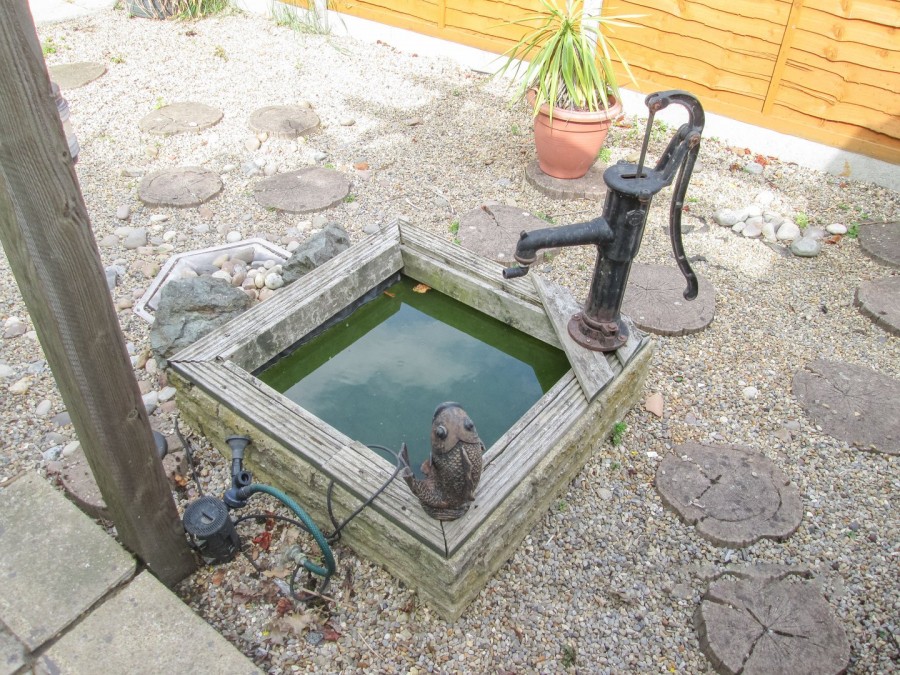 Images for Cheshunt, Waltham Cross, Hertfordshire EAID:3131305421 BID:11055924