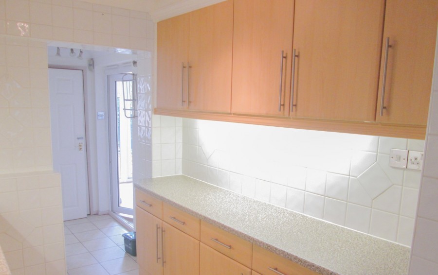Images for Cheshunt, Waltham Cross, Hertfordshire EAID:3131305421 BID:11055924