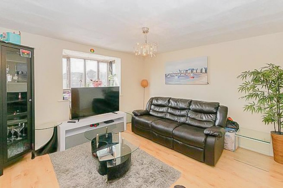 Images for Bryanstone Road, Waltham Cross, Hertfordshire EAID:3131305421 BID:11055924