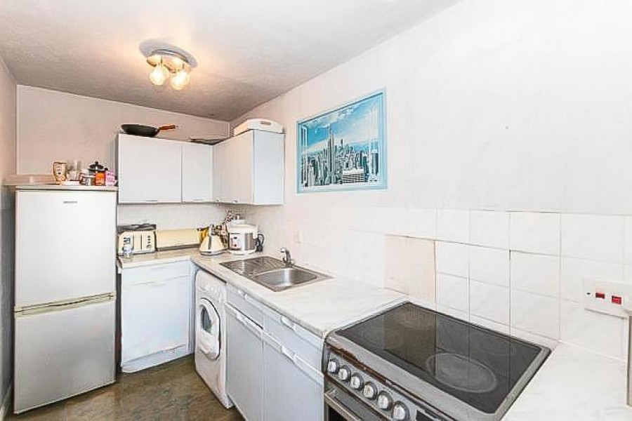 Images for Bryanstone Road, Waltham Cross, Hertfordshire EAID:3131305421 BID:11055924