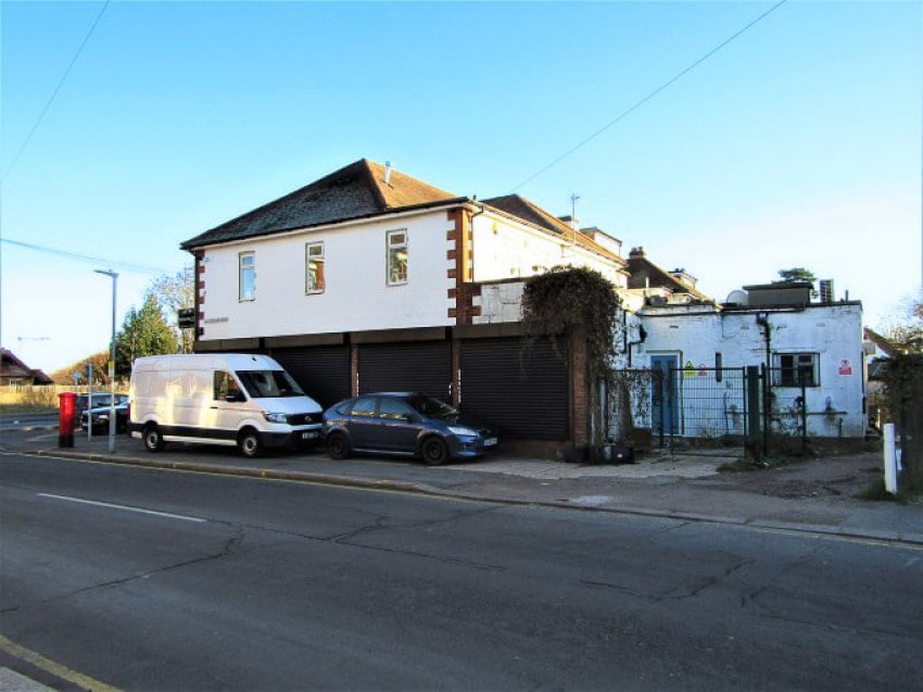 Images for Turners Hill, Cheshunt, Hertfordshire EAID:3131305421 BID:11055924