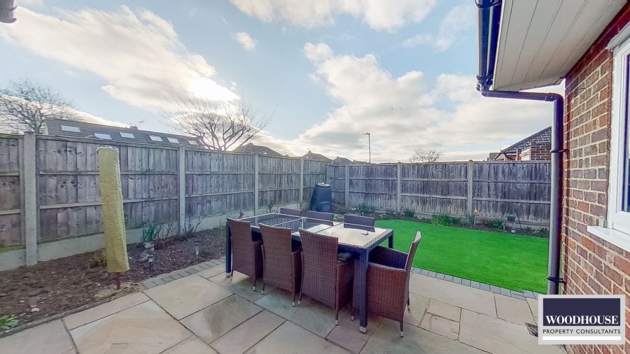 Images for Winton Drive, Cheshunt, Hertfordshire EAID:3131305421 BID:11055924