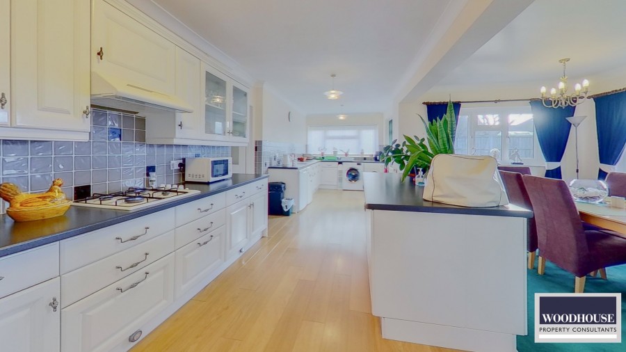 Images for Winton Drive, Cheshunt, Hertfordshire EAID:3131305421 BID:11055924