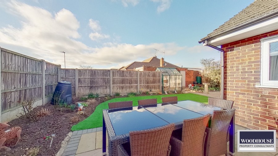Images for Winton Drive, Cheshunt, Hertfordshire EAID:3131305421 BID:11055924