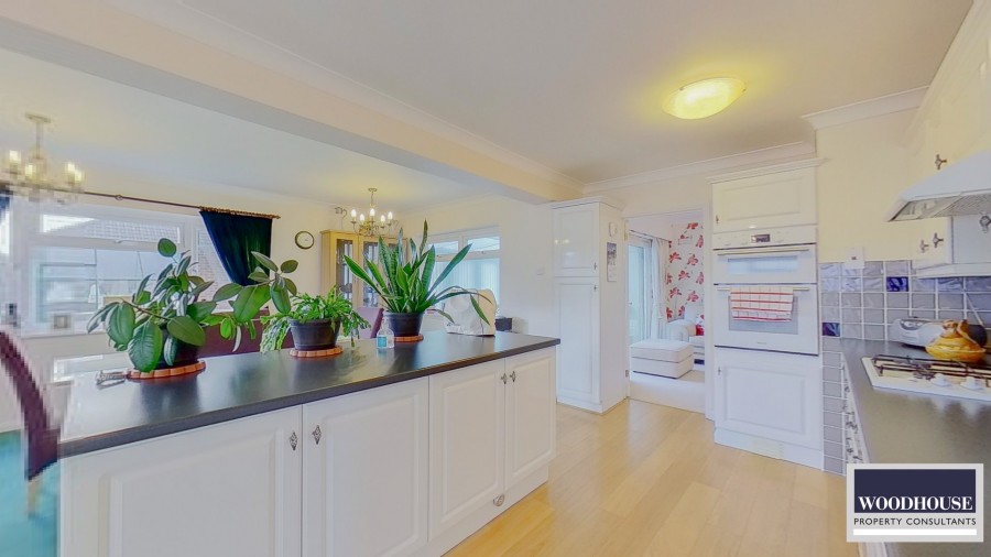 Images for Winton Drive, Cheshunt, Hertfordshire EAID:3131305421 BID:11055924