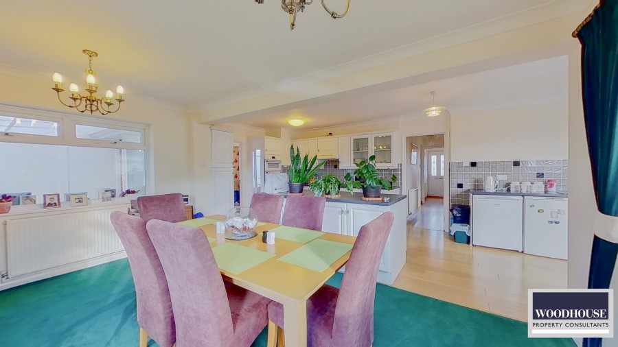 Images for Winton Drive, Cheshunt, Hertfordshire EAID:3131305421 BID:11055924