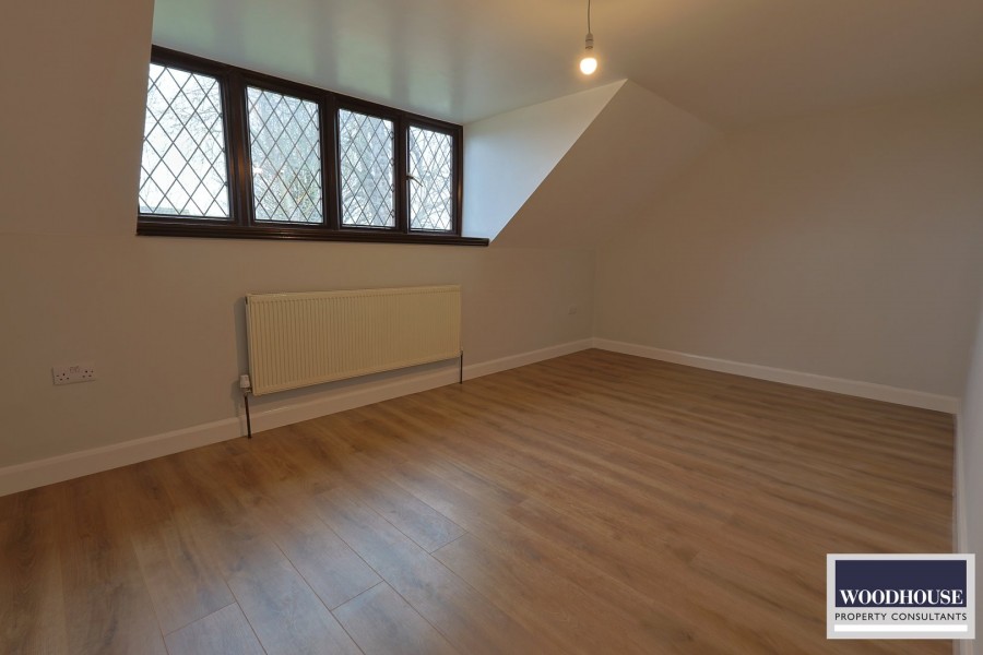 Images for Warwick Drive, Cheshunt EAID:3131305421 BID:11055924