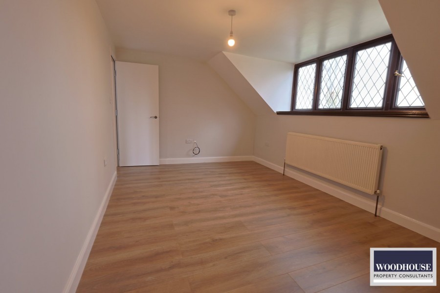 Images for Warwick Drive, Cheshunt EAID:3131305421 BID:11055924