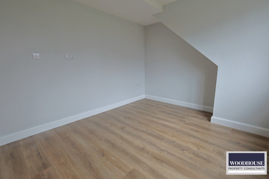 Images for Warwick Drive, Cheshunt EAID:3131305421 BID:11055924