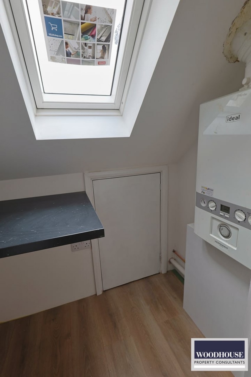 Images for Warwick Drive, Cheshunt EAID:3131305421 BID:11055924