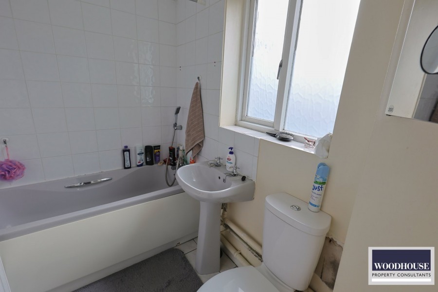 Images for Friends Avenue, Cheshunt, Hertfordshire EAID:3131305421 BID:11055924