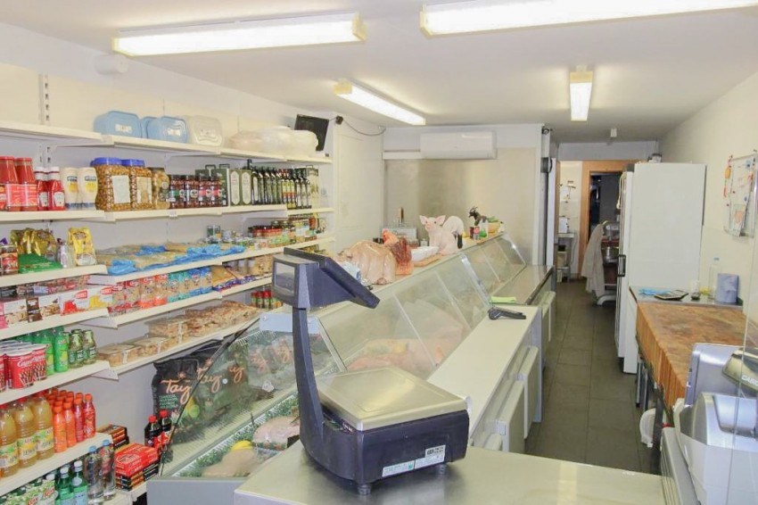 Images for Cheshunt, Waltham Cross, Hertfordshire EAID:3131305421 BID:11055924