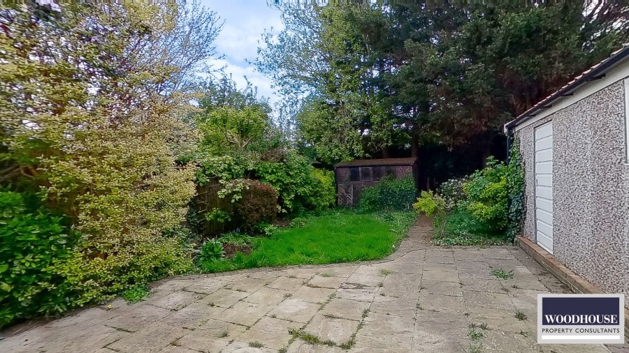 Images for Northfield Road, Waltham Cross, Hertfordshire EAID:3131305421 BID:11055924