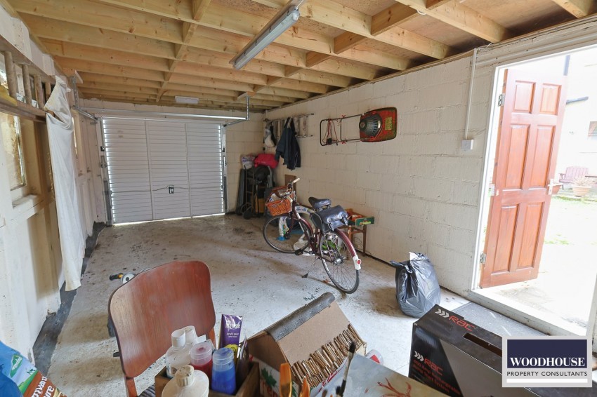 Images for Salisbury Crescent, Waltham Cross, Hertfordshire EAID:3131305421 BID:11055924