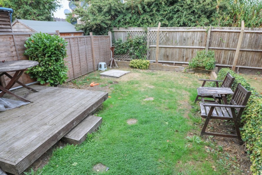 Images for Arlington Crescent, Waltham Cross, Hertfordshire EAID:3131305421 BID:11055924