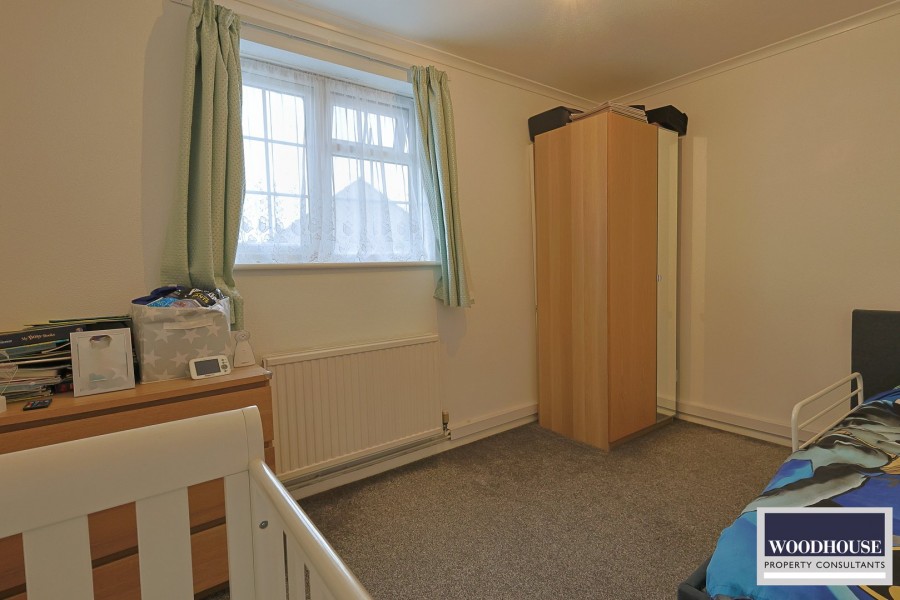 Images for Cheshunt, Waltham Cross, Hertfordshire EAID:3131305421 BID:11055924