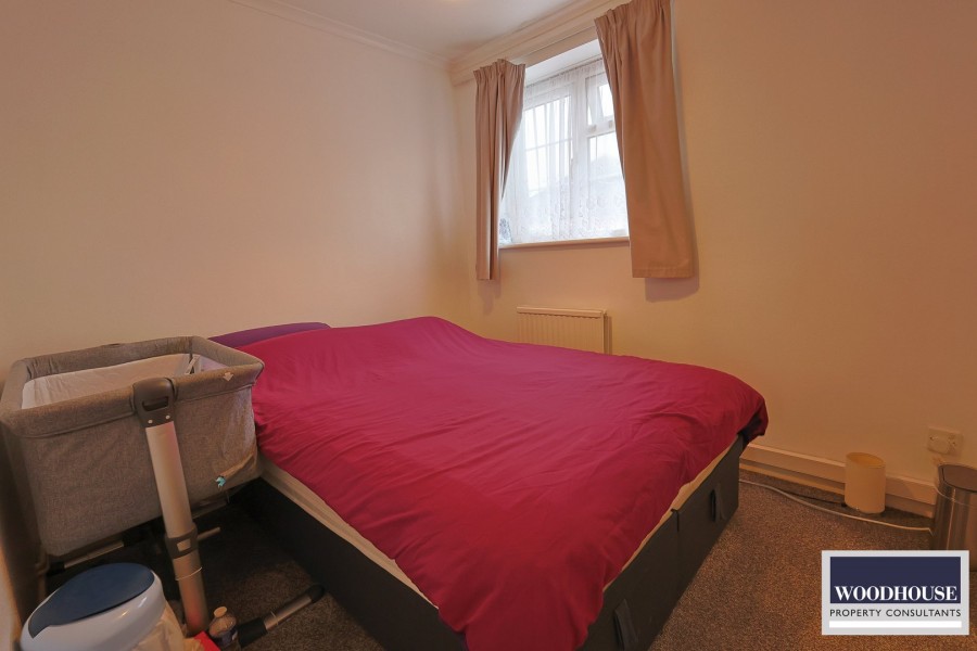 Images for Cheshunt, Waltham Cross, Hertfordshire EAID:3131305421 BID:11055924