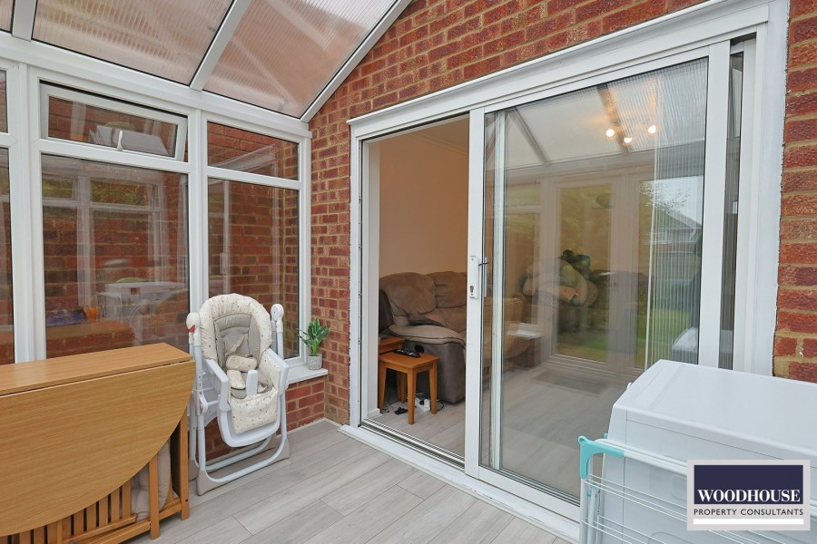 Images for Cheshunt, Waltham Cross, Hertfordshire EAID:3131305421 BID:11055924