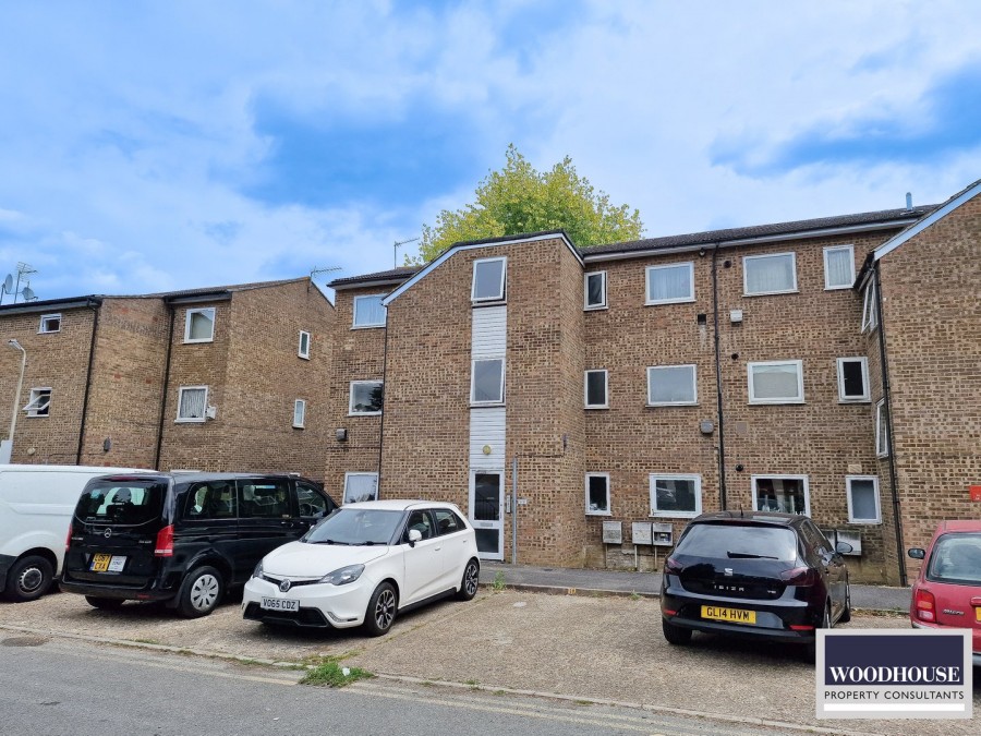 Images for Stonehorse Road, Enfield, Greater London EAID:3131305421 BID:11055924