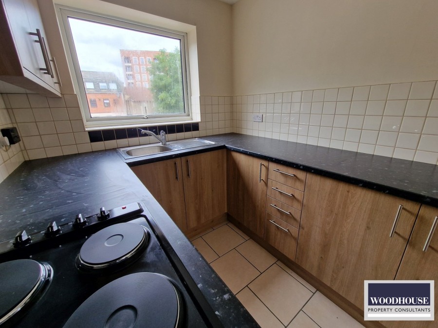 Images for Stonehorse Road, Enfield, Greater London EAID:3131305421 BID:11055924