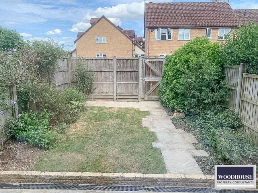 Images for Halleys Ridge, Hertford EAID:3131305421 BID:11055924
